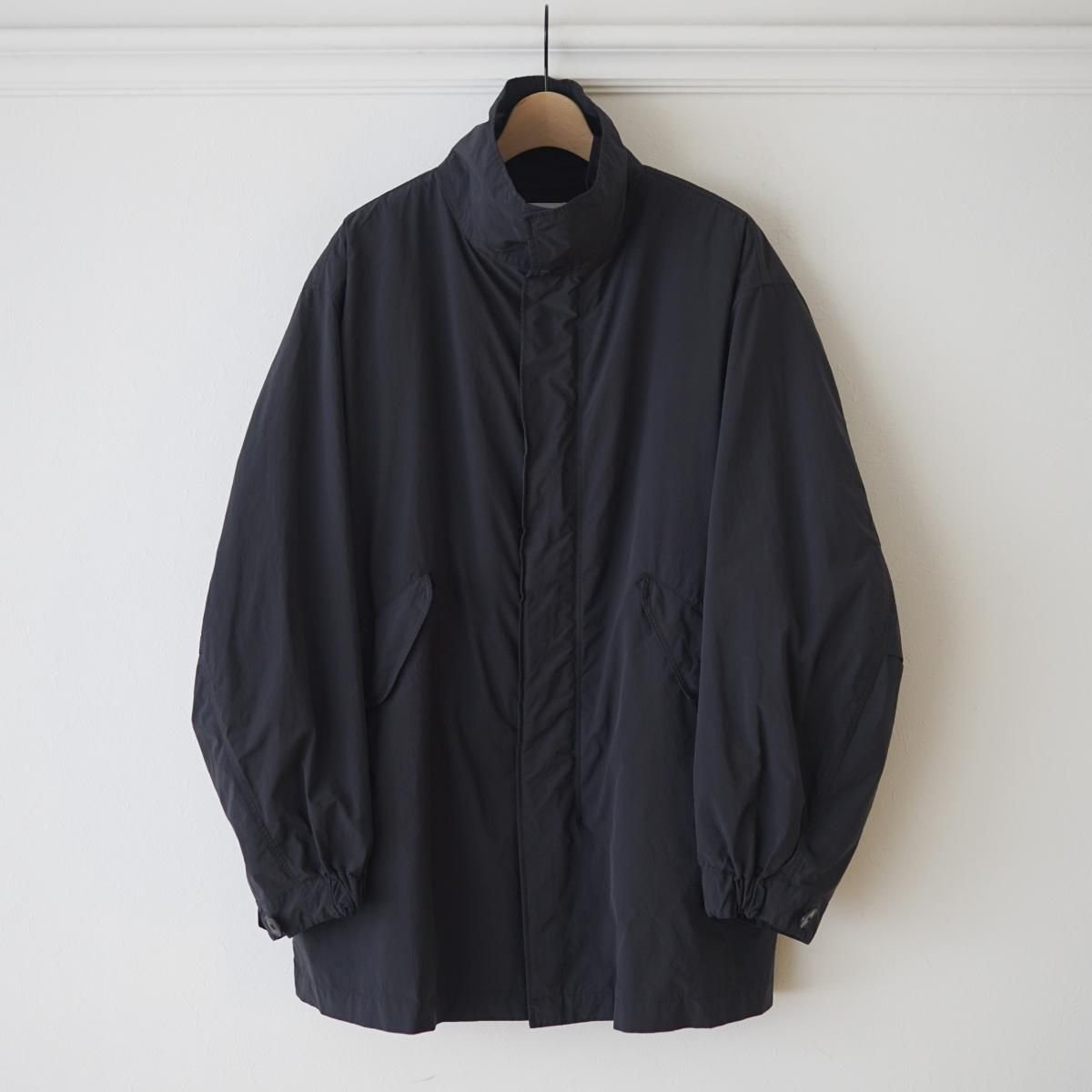 ATON エイトン】 AIR WEATHER SHORT MODS COAT - CHARCOAL GRAY / PARK