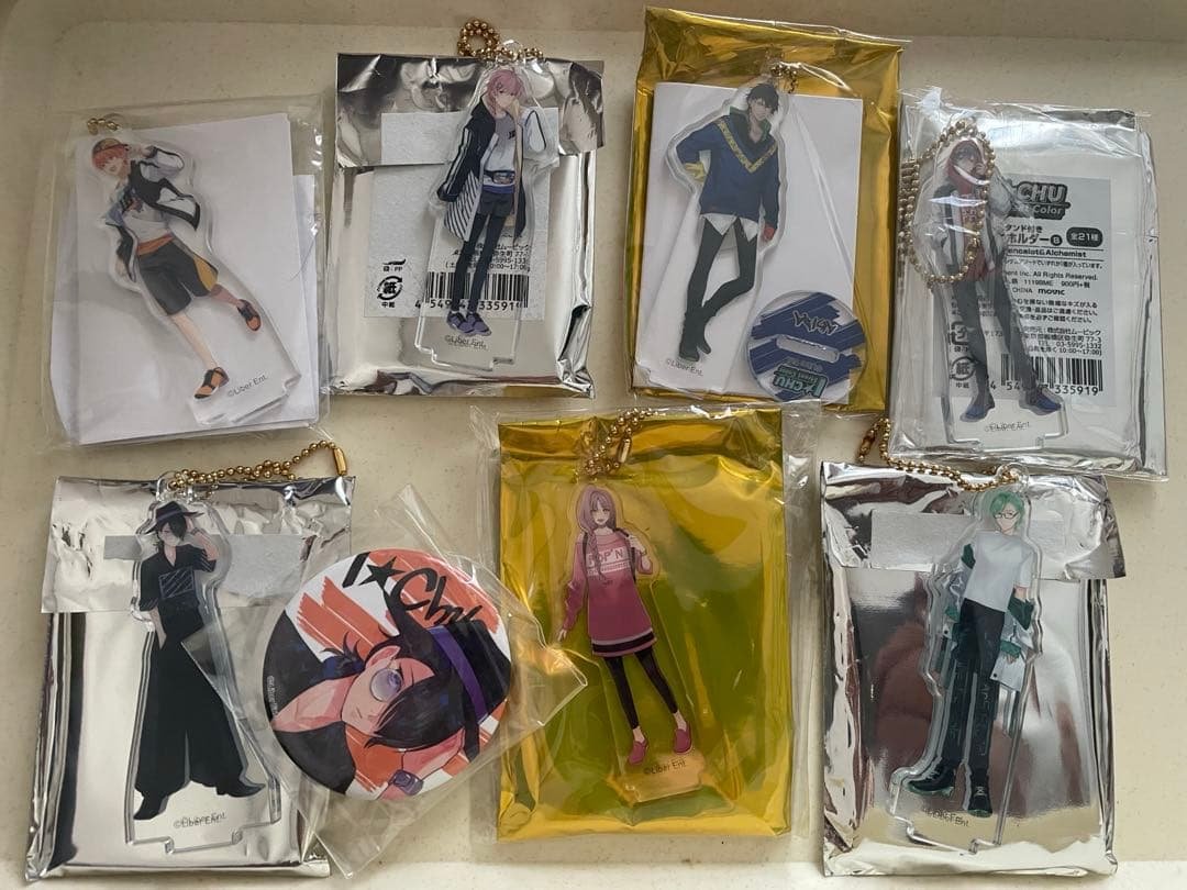 アイチュウ AGF 限定 アクリルキーホルダー 缶バッジ 心 AGF2019】描きおろしイラストを使用した販売グッズを大公開！ - アイ